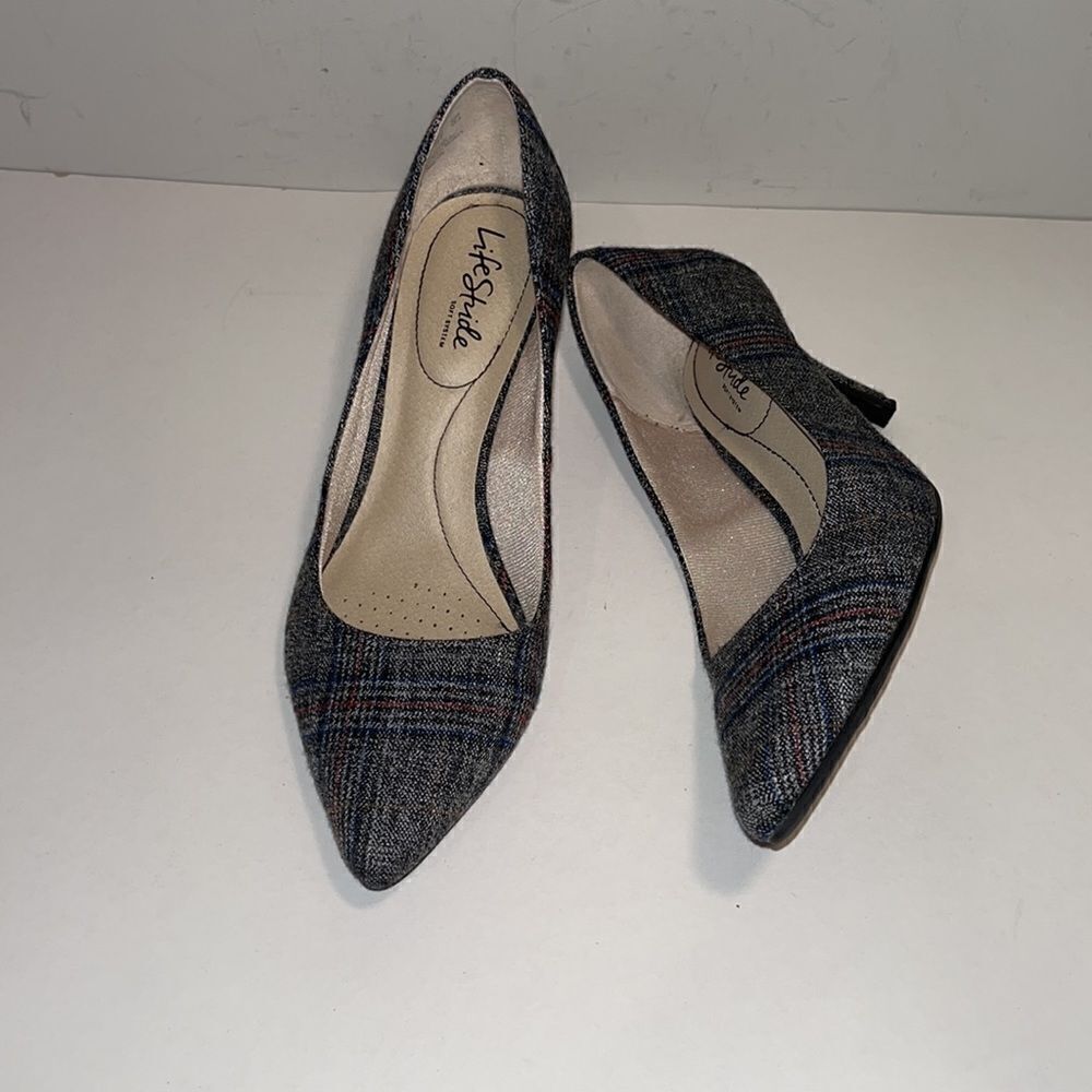 Life stride grey plaid fabric uppers 3” heel